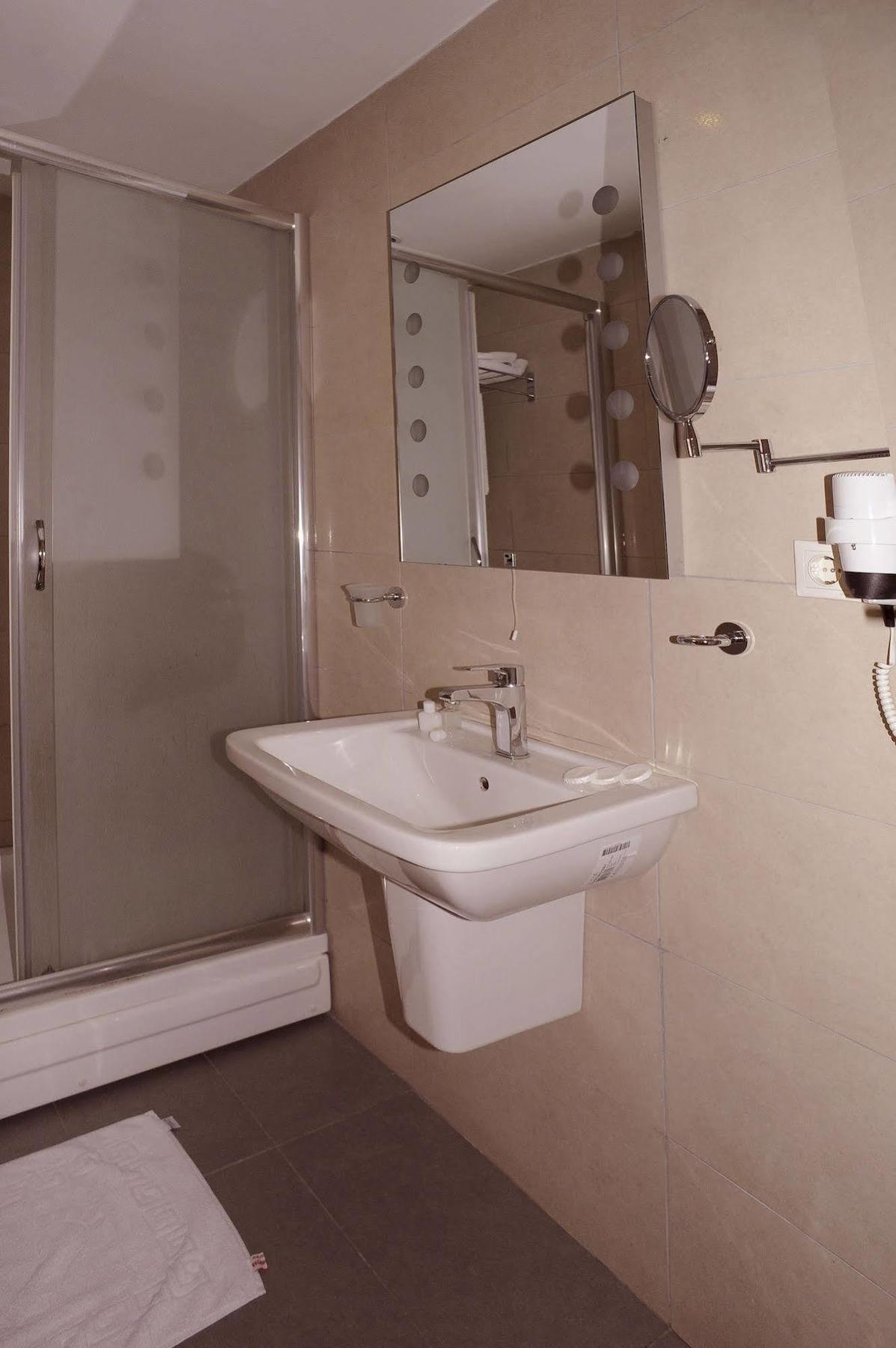 Hotel Davos איסטמבול מראה חיצוני תמונה